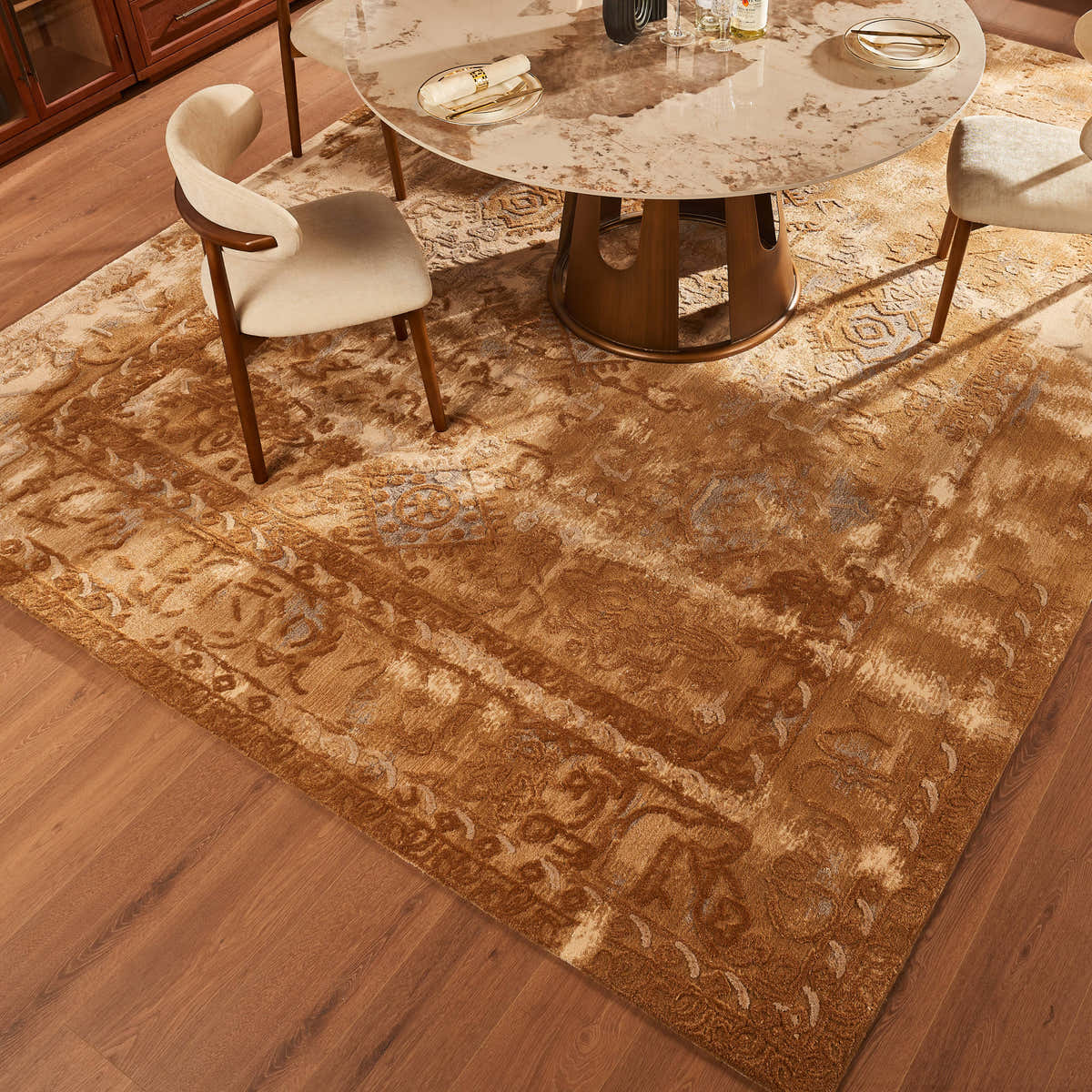 $2500+ Purchase Gift | Aurelian Relief Wool-Blend Rug 5'x8'