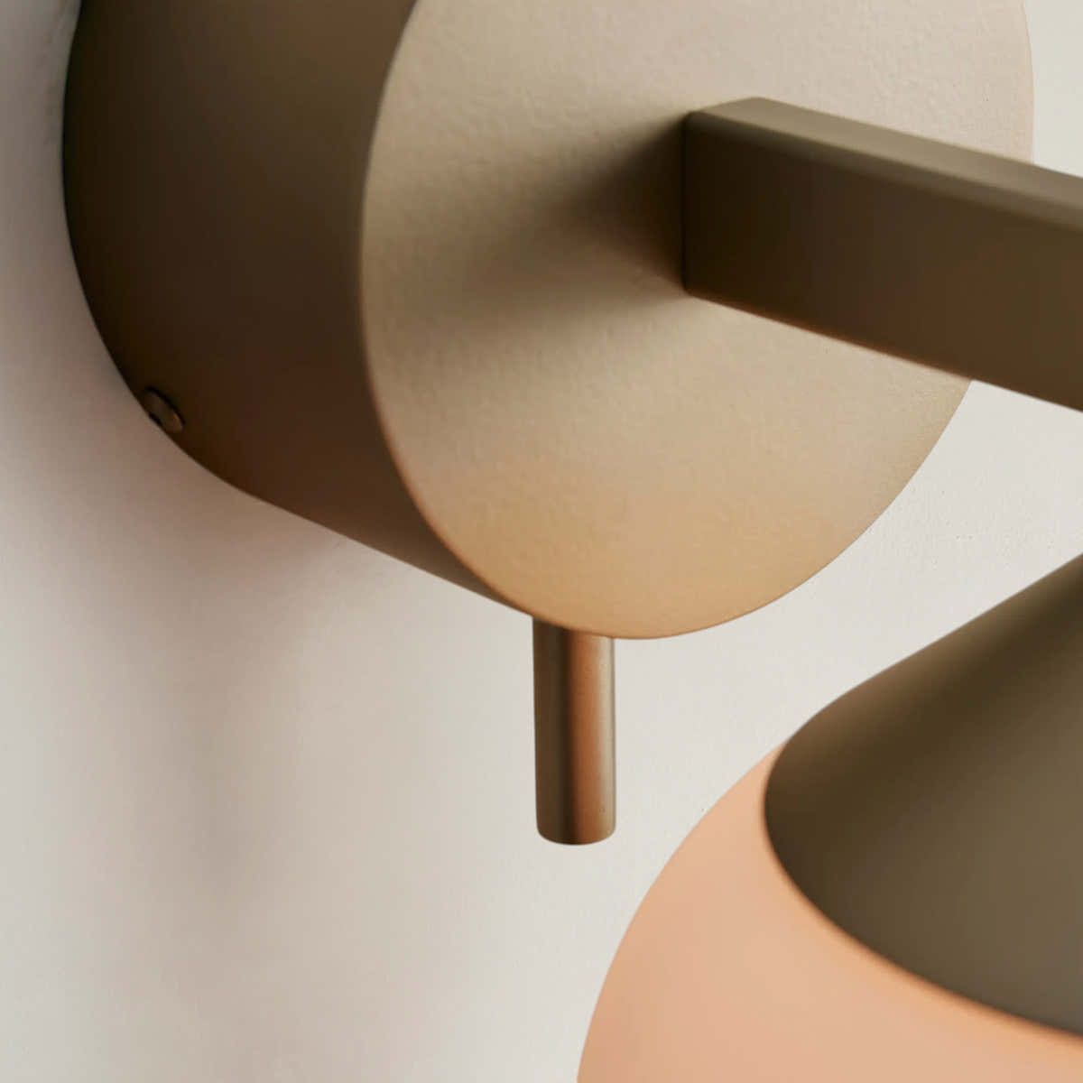 Costella Sconce