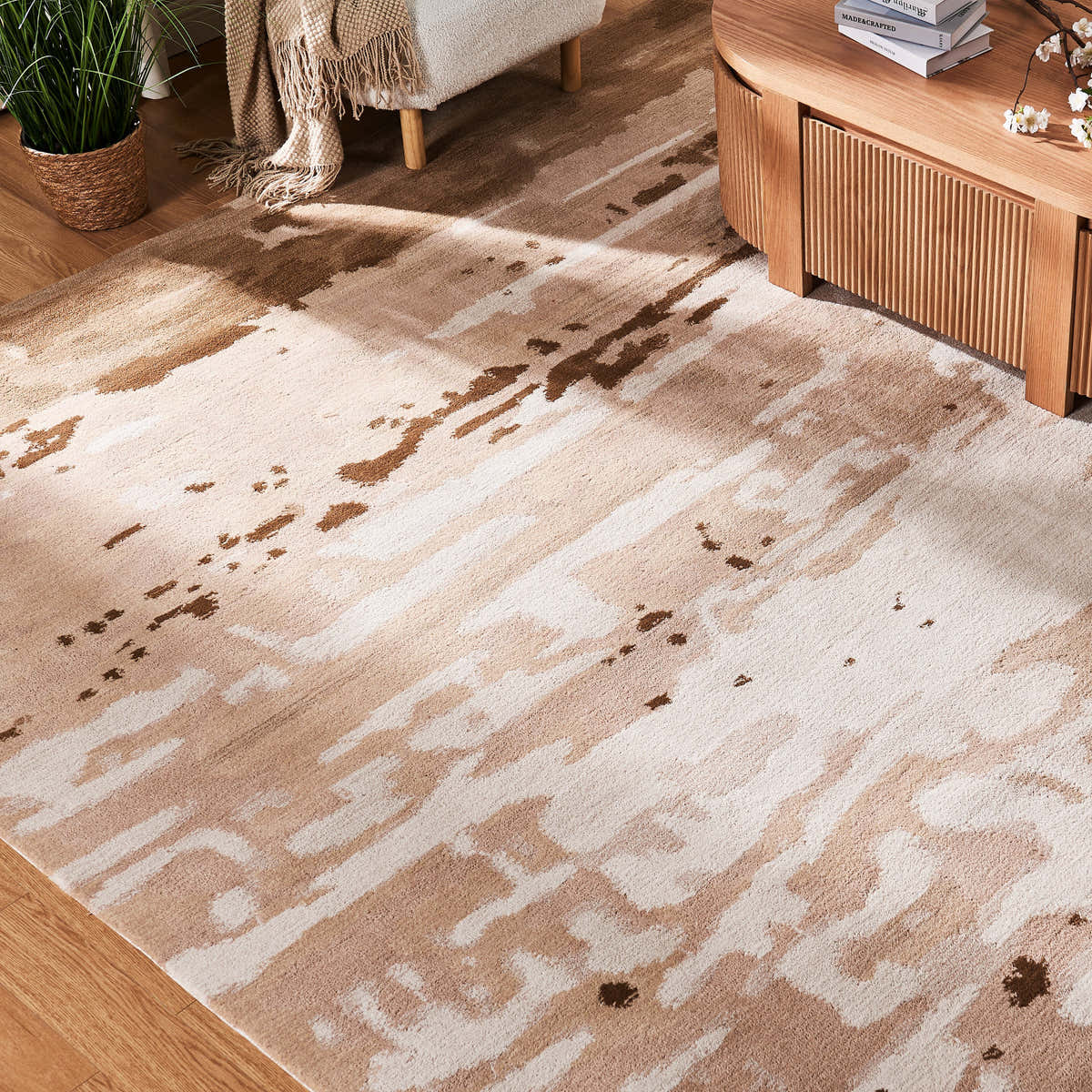 $5000+ Purchase Gift | Solene Ombre Wool-Blend Rug 9'x12'