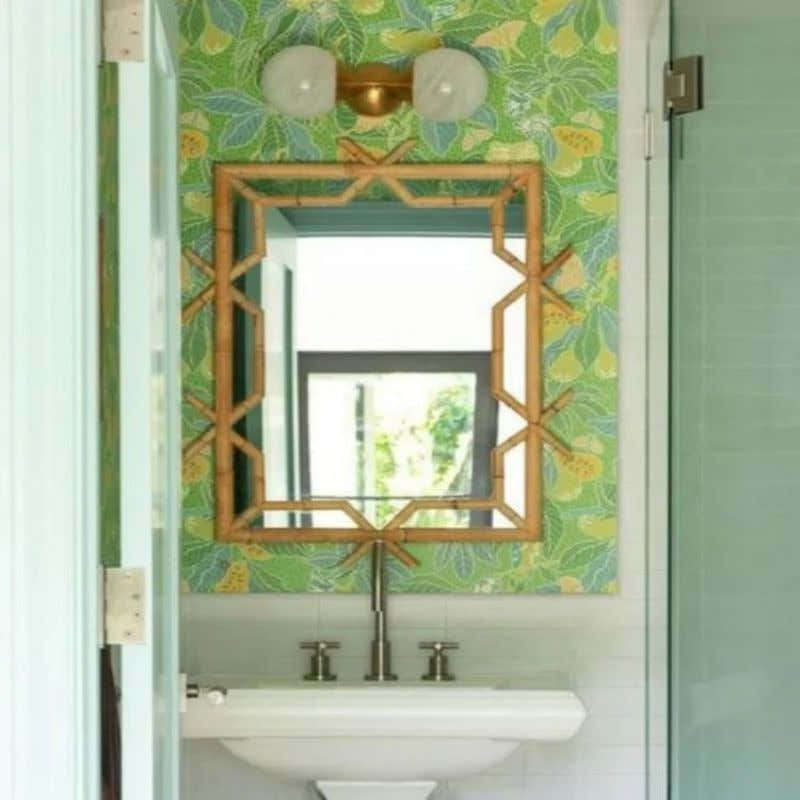 Loya Wall Sconce