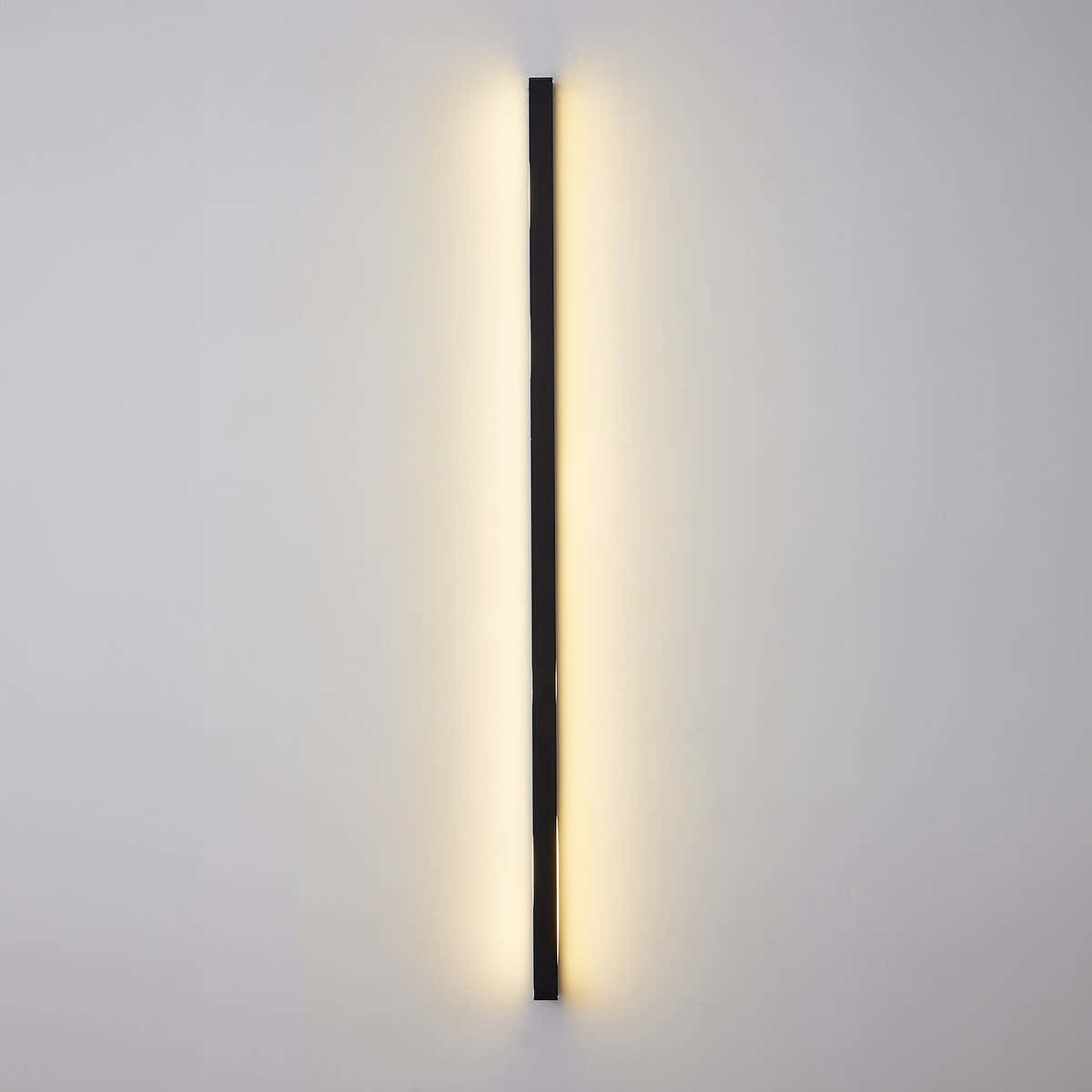 Tratto Wall Light