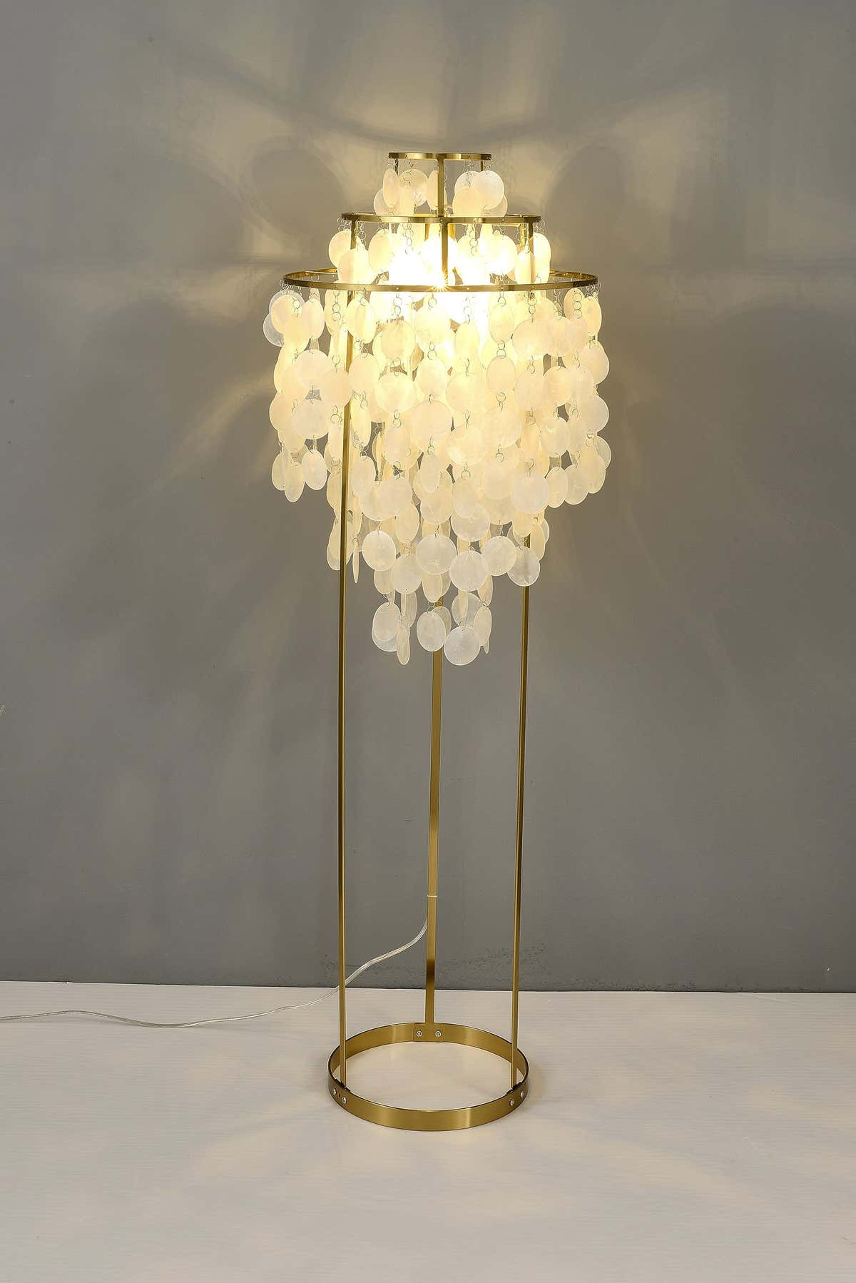 Shell Floor Lamp