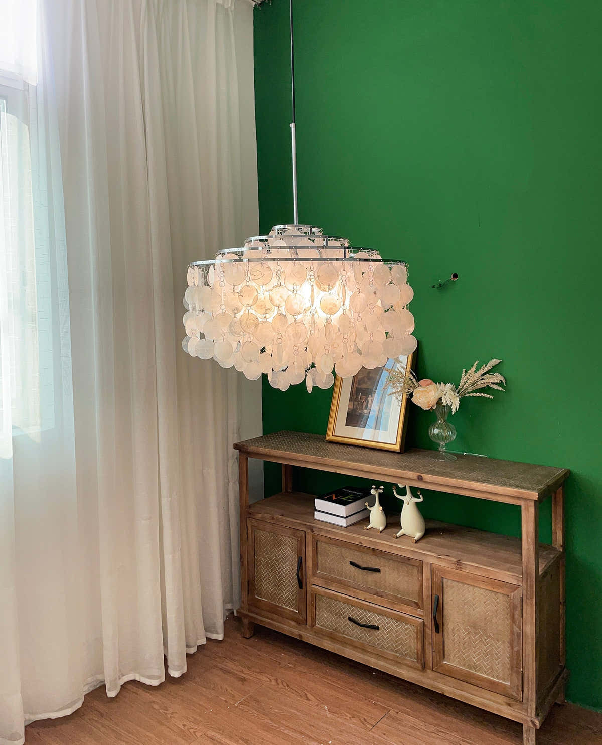 Shell Pendant Light