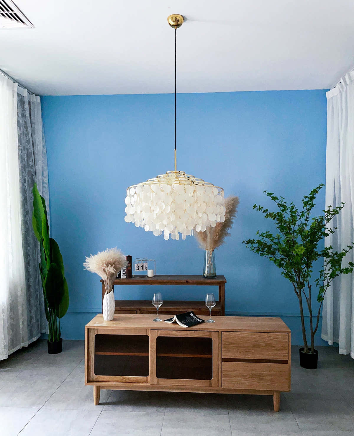 Shell Pendant Light