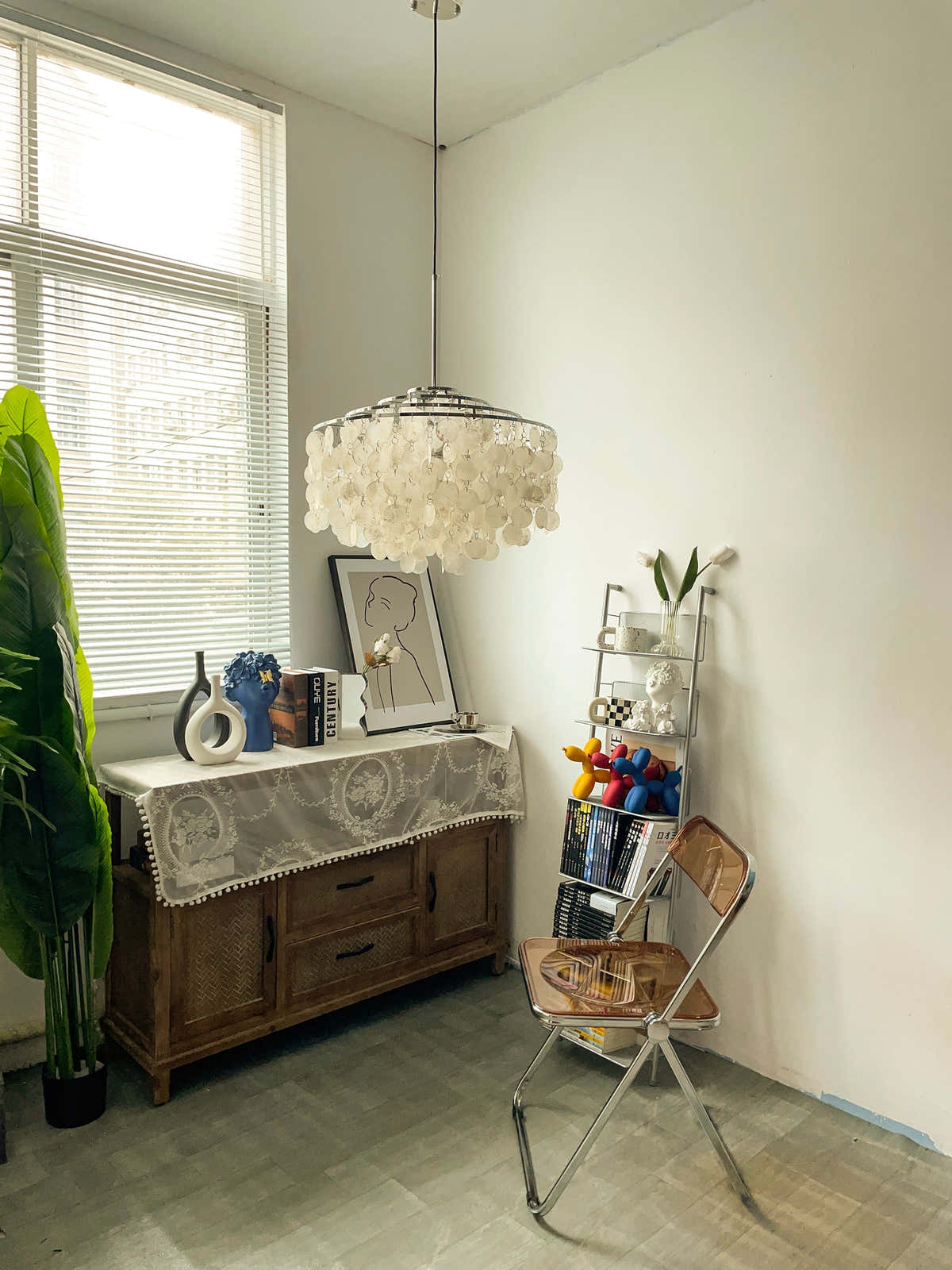 Shell Pendant Light