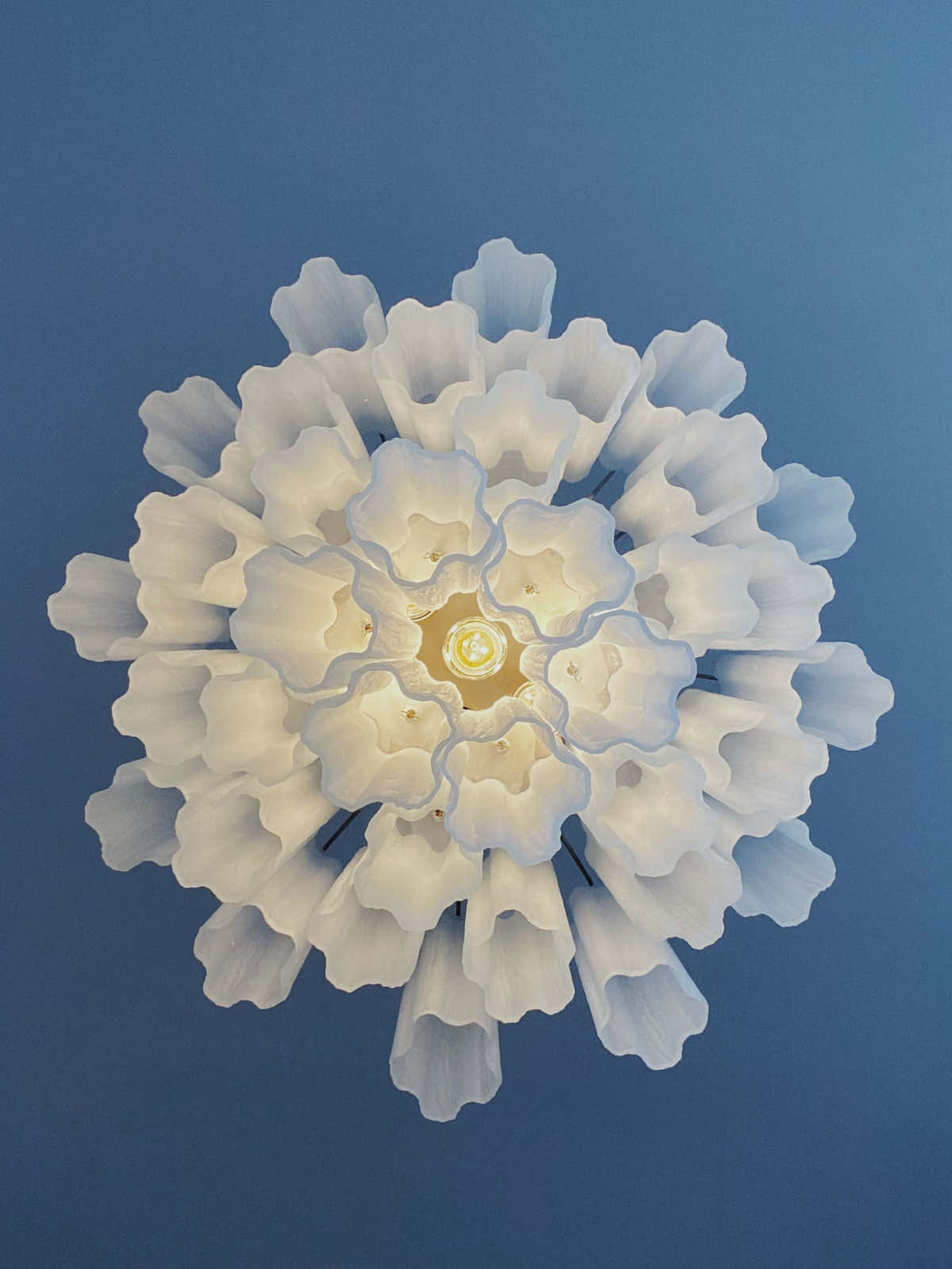 Murano Chandelier 22.8″ – 36 tubes – Matte white