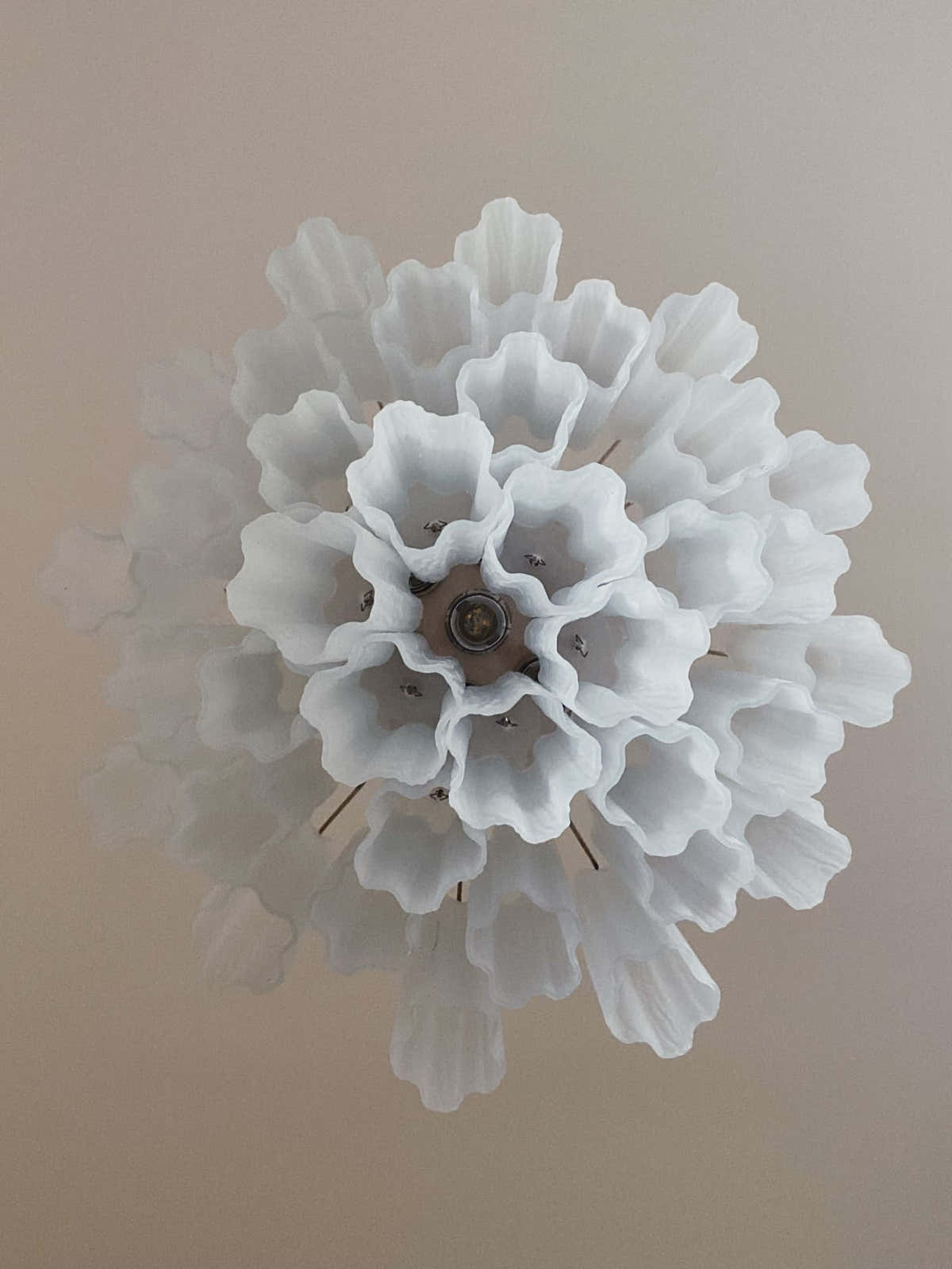 Murano Chandelier 22.8″ – 36 tubes – Matte white