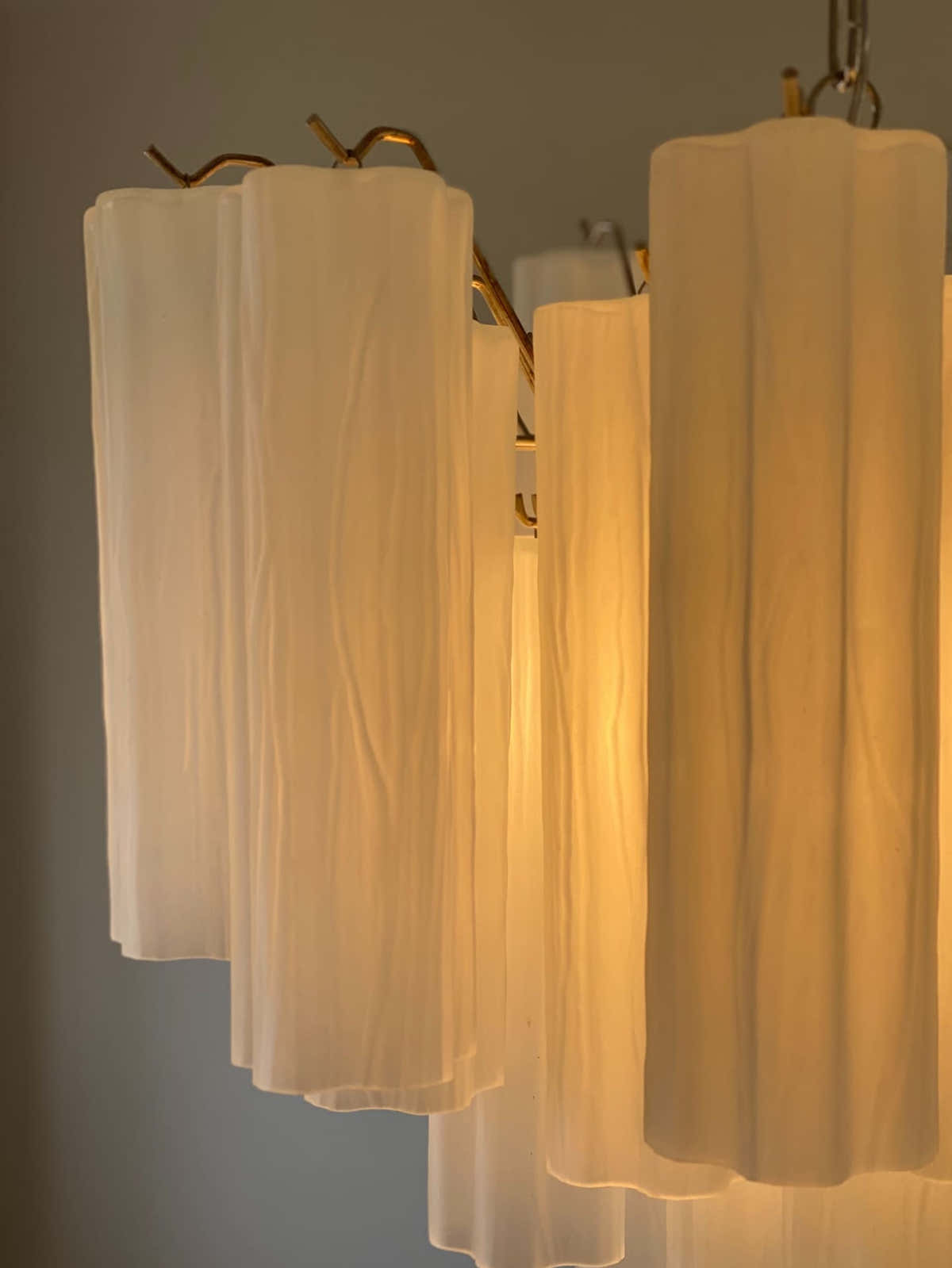 Murano Chandelier 22.8″ – 36 tubes – Matte white