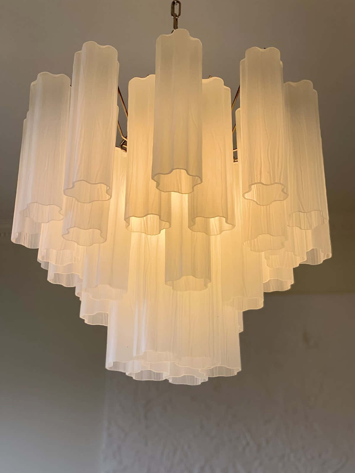 Murano Chandelier 22.8″ – 36 tubes – Matte white