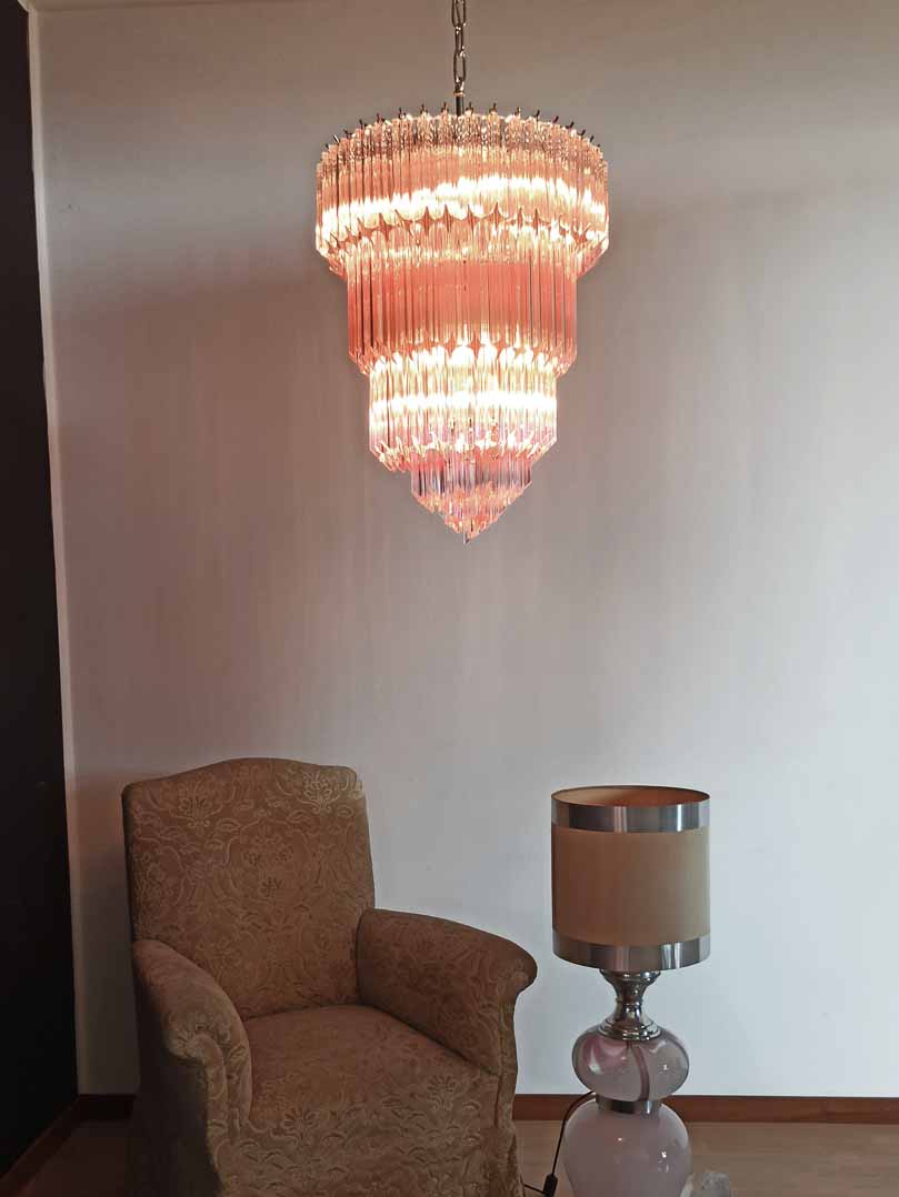 Murano Chandelier – 112 prisms – Pink