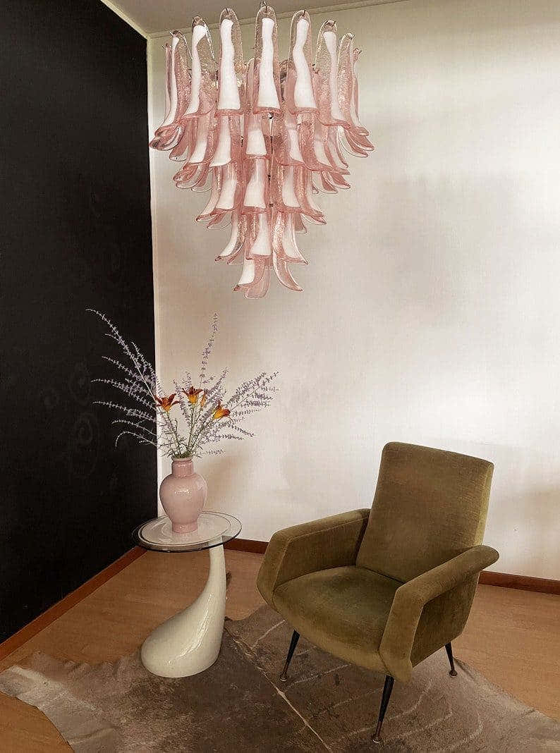 Murano Chandelier – 52 petals – Pink