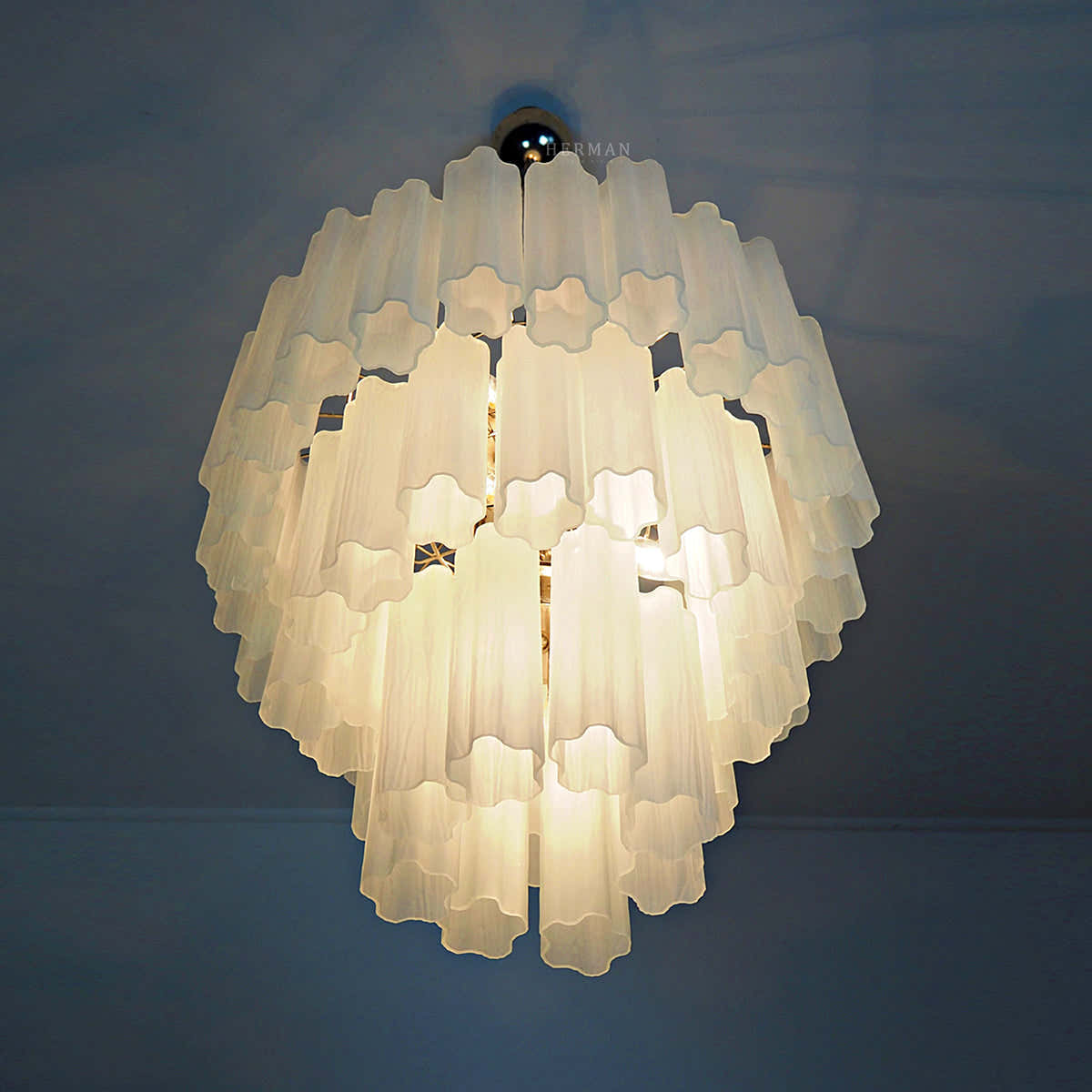 Murano Chandelier – 48 tubes – matte white