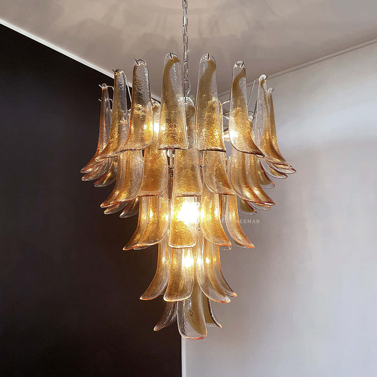 Murano Chandelier – 52 petals – Amber