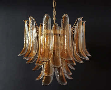 Murano Chandelier – 36 petals – Amber
