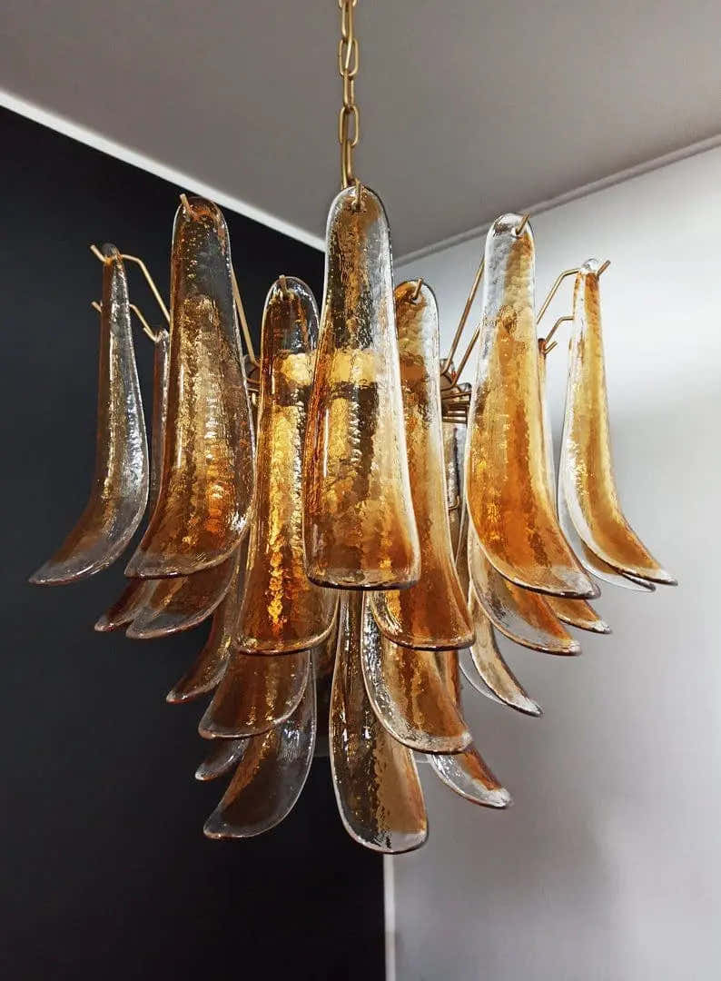 Murano Chandelier – 36 petals – Amber