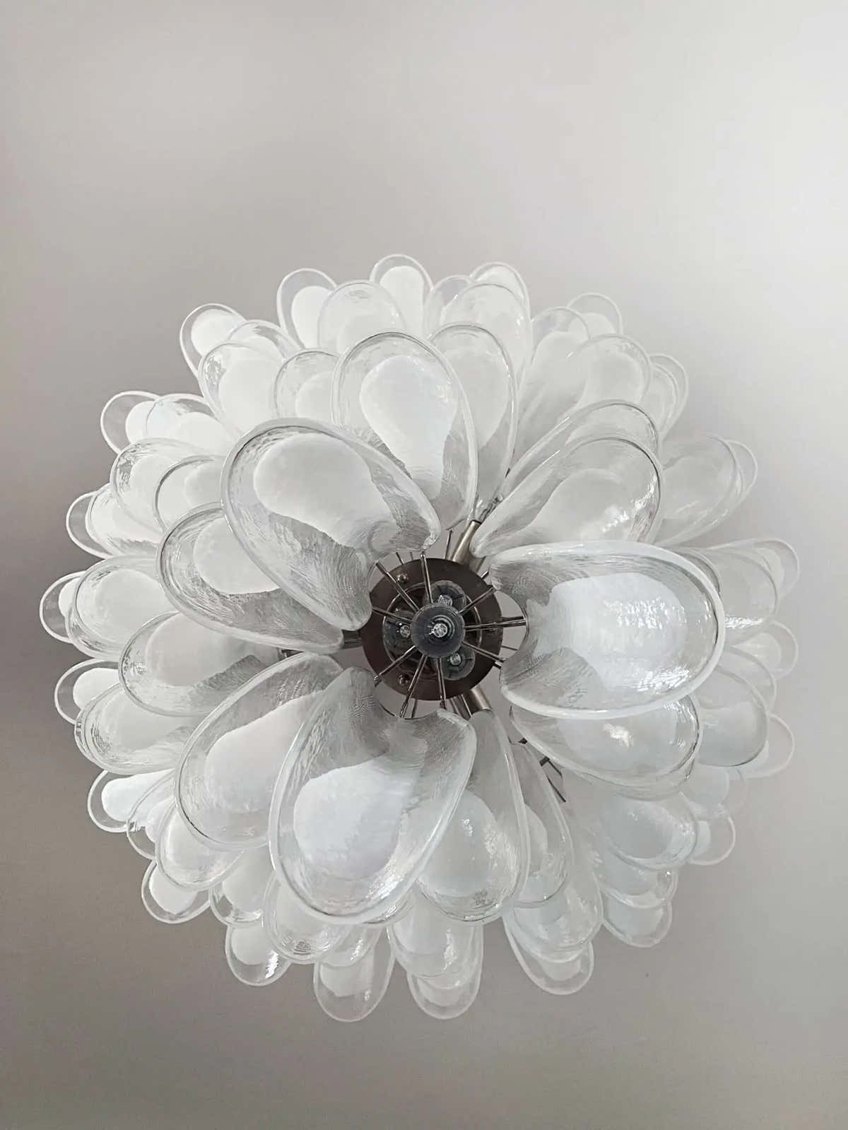 Murano Chandelier – 75 petals – Transparent