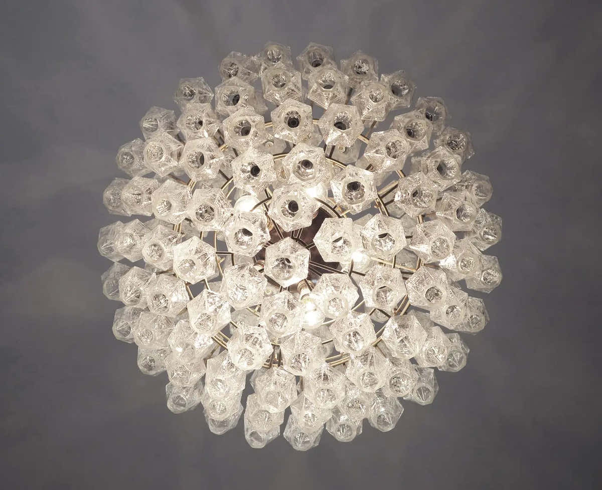 Murano Chandelier – 140 glasses – Transparent