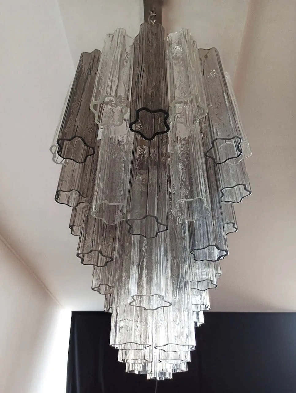 Murano Chandelier – 62 Tubes – Smoked/Transparent
