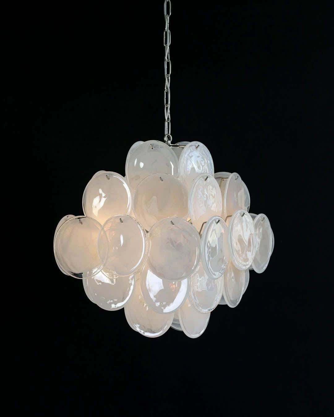 Murano Chandelier 36 White Disks