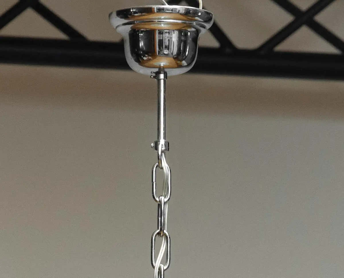 1980s Venini Chrome Chandelier With 91 Clear Triedri Murano Crystals Italy