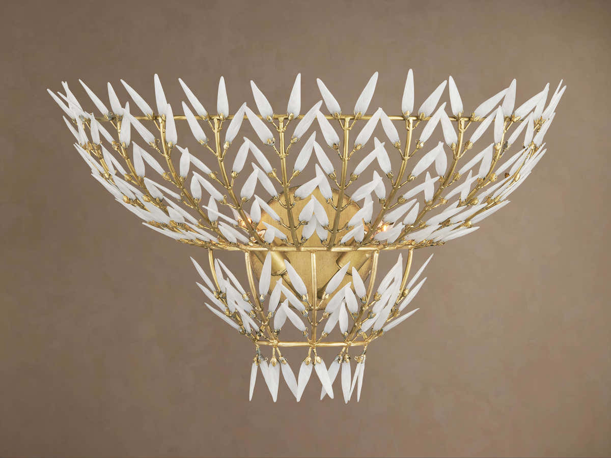 Morrigan Sconce