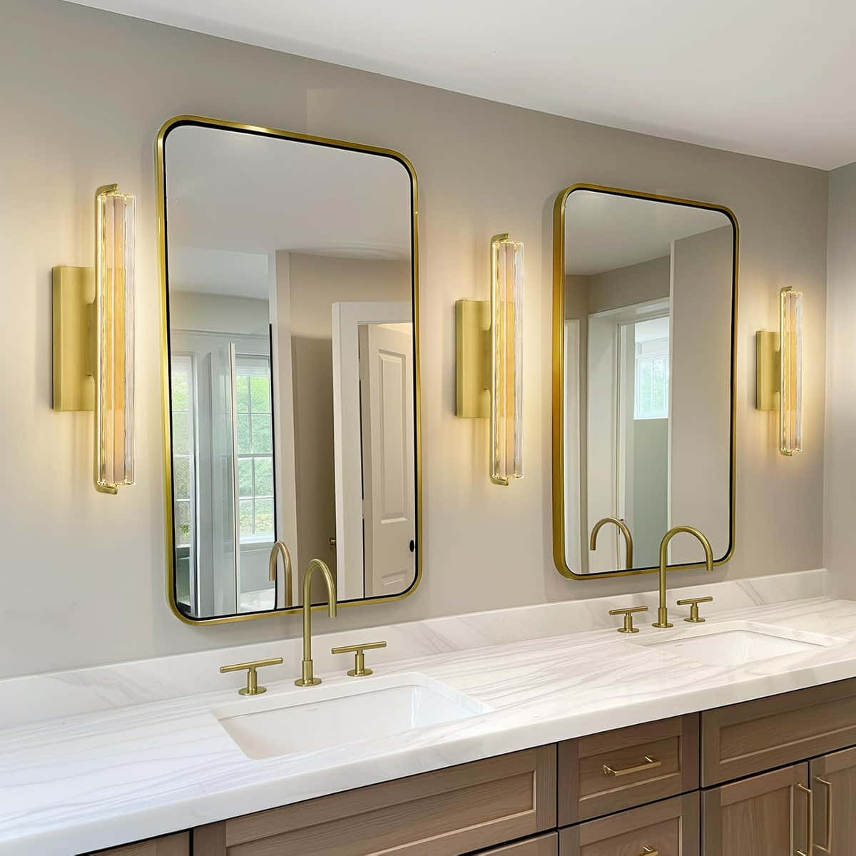 MDEGLYO Crystal Wall Sconce