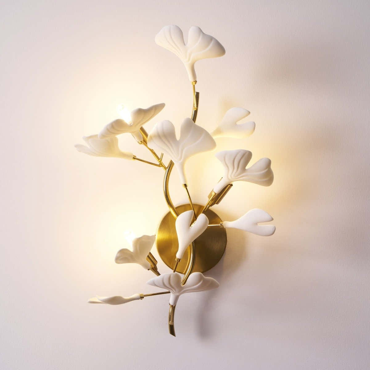 Gingko Wall Lamp