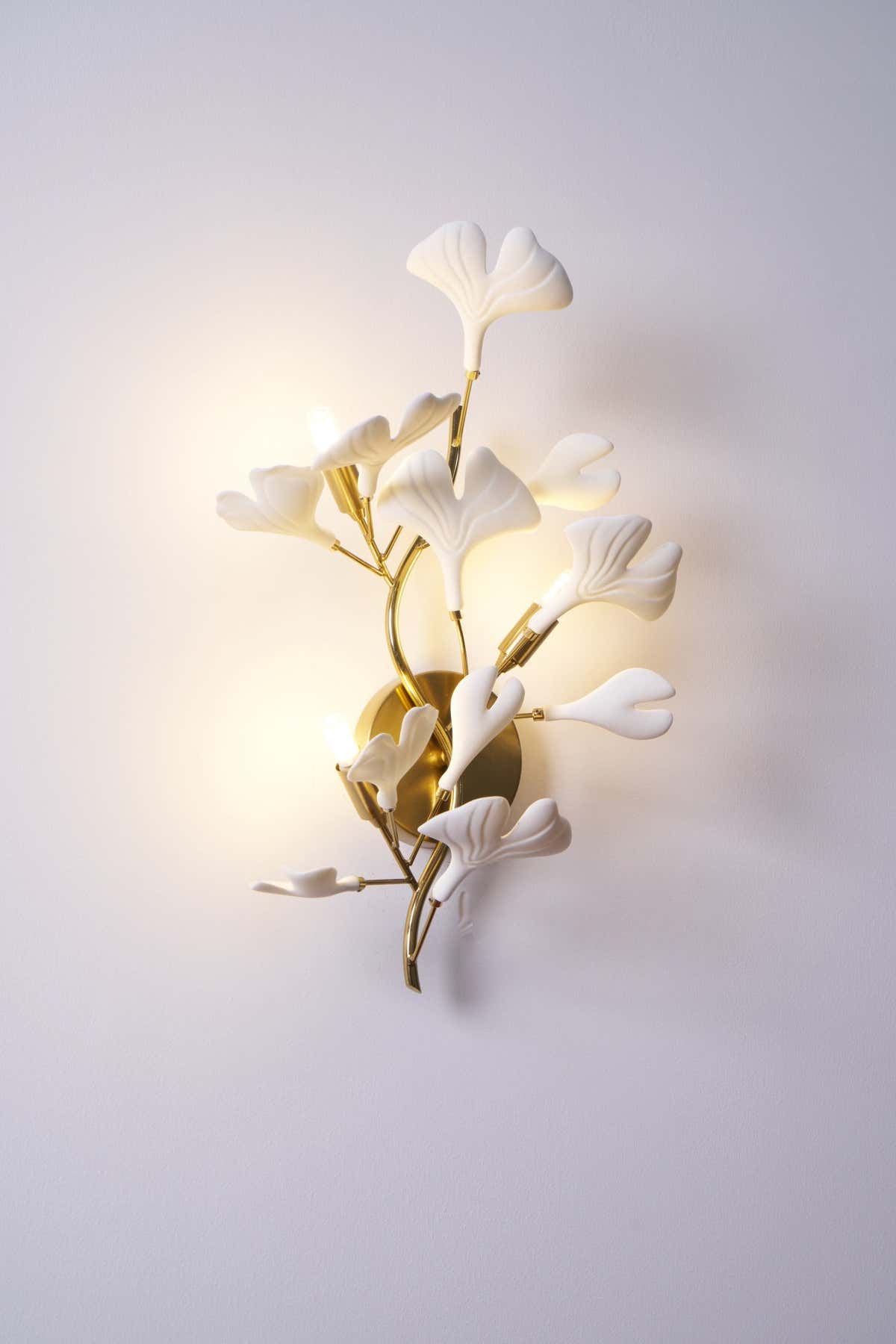 Gingko Wall Lamp