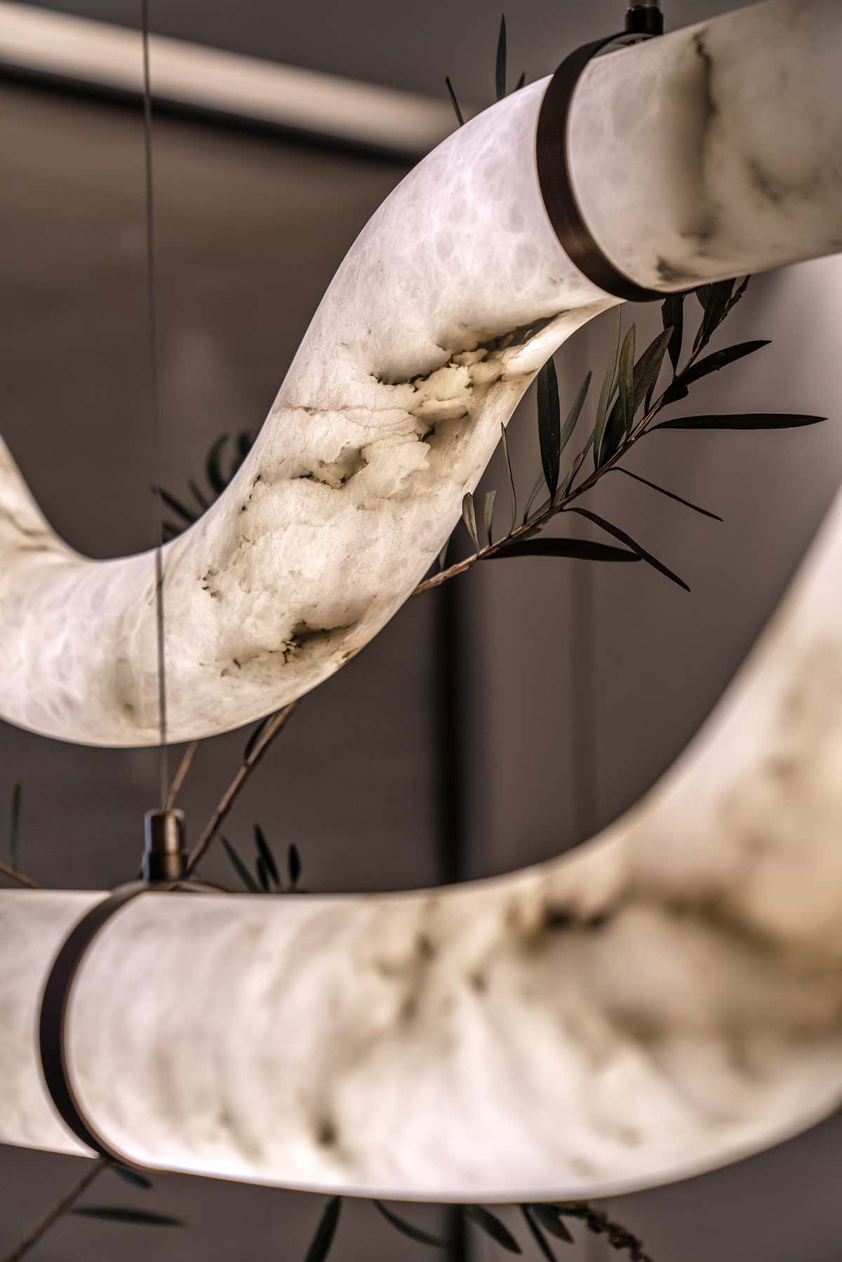 LED Linear Creative White Alabaster Liberty Hanging Light | Straight/Curved Design