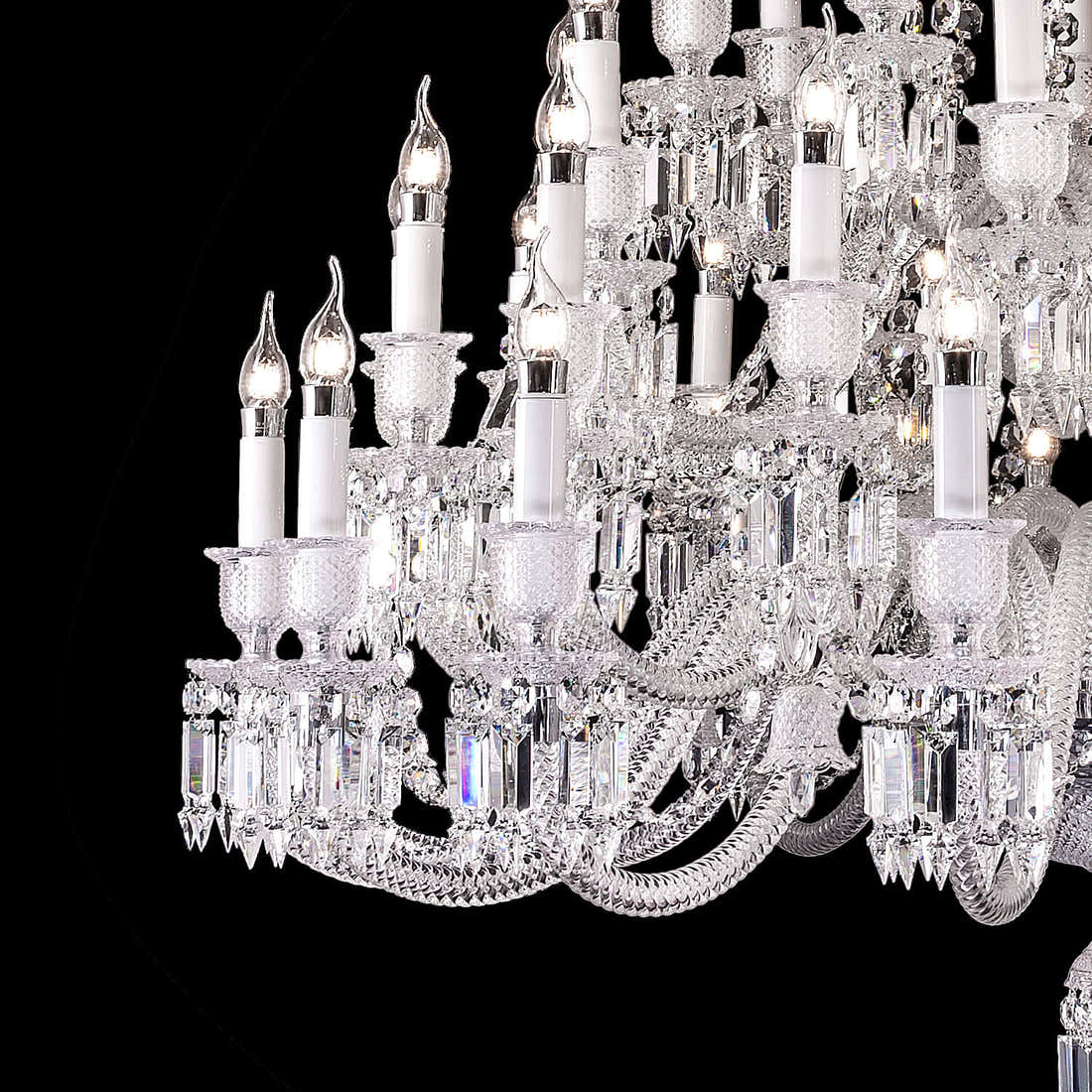 Bakala Traditional Luxury Bastian Crystal Chandelier