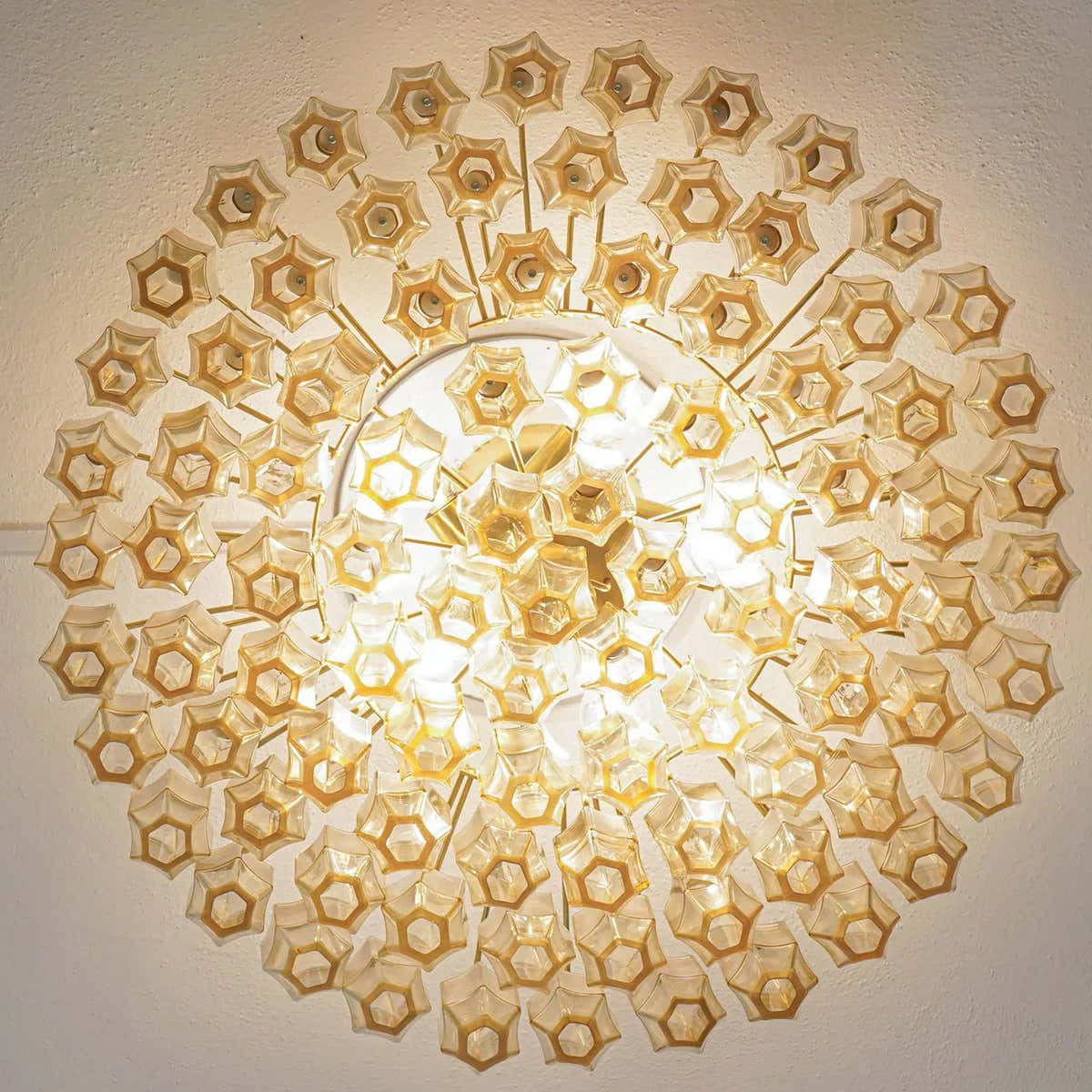 Prismatico 91 Elements Amber Compact Glass Chandelier 25"