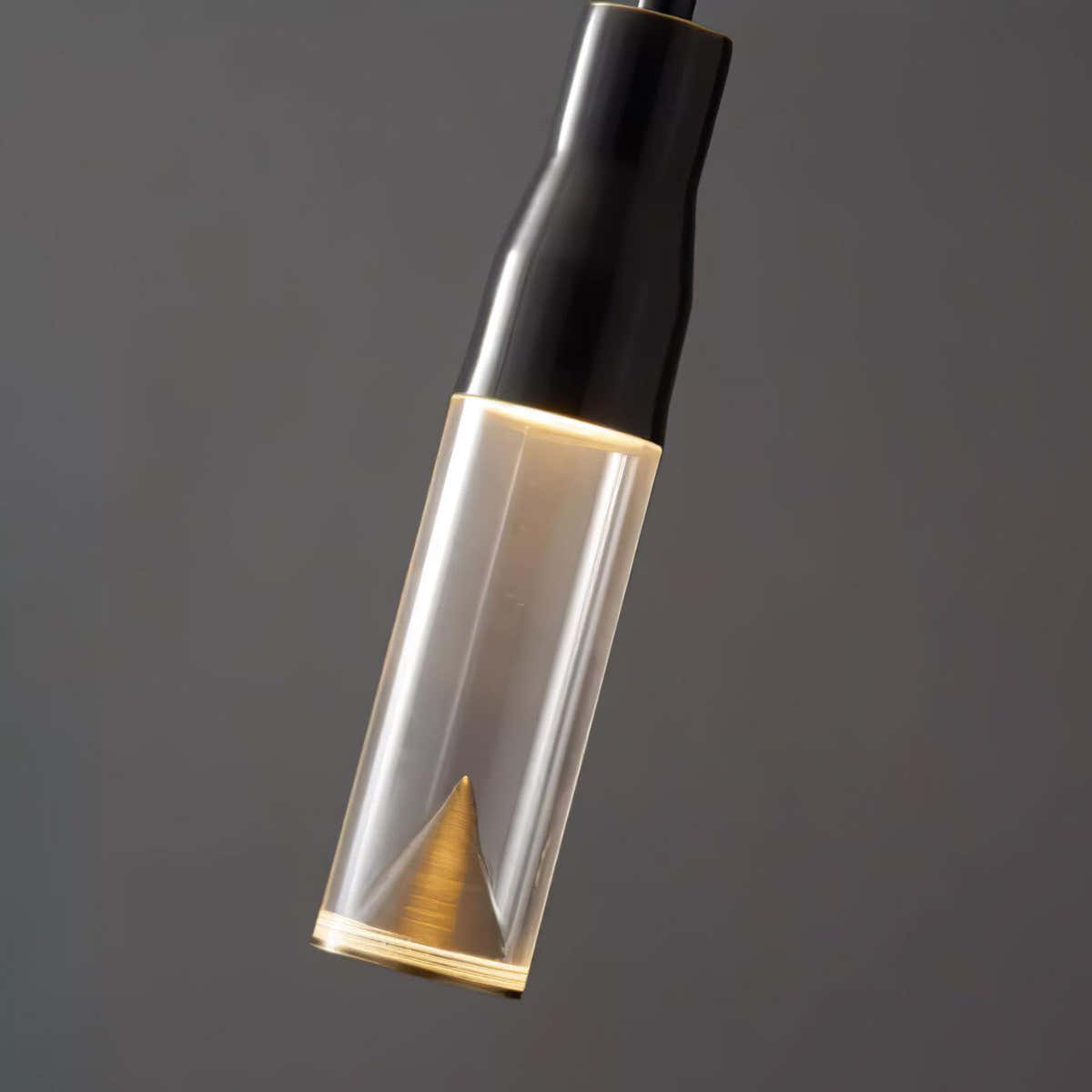 Acrylic Hat Plate Pendant Light - Vakkerlight
