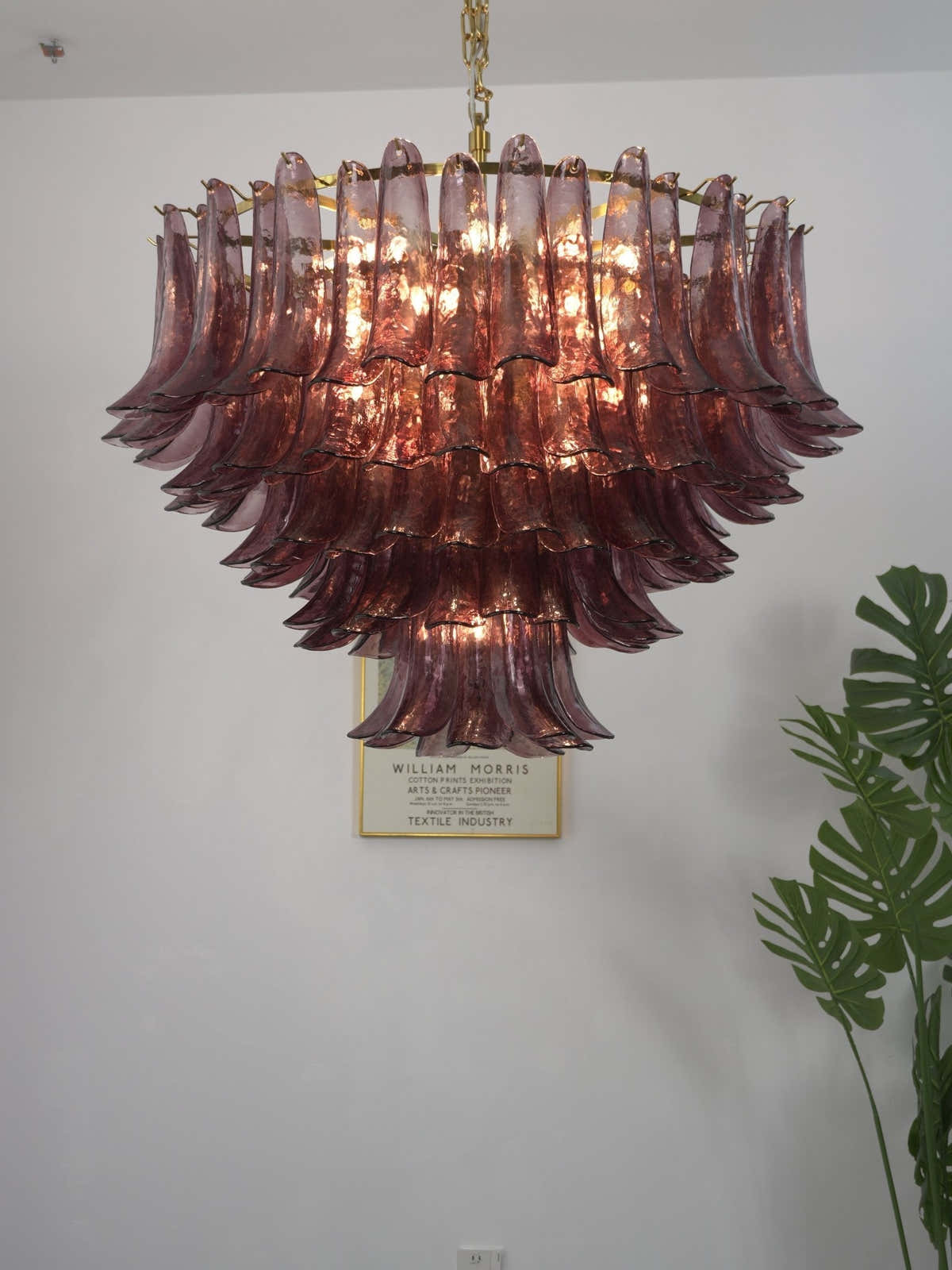 Amethyst Bloom Chandelier - Vakkerlight