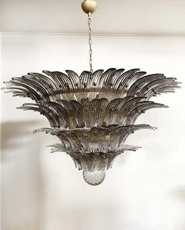 Murano Chandelier – Palmette – 163 glasses – Smoked