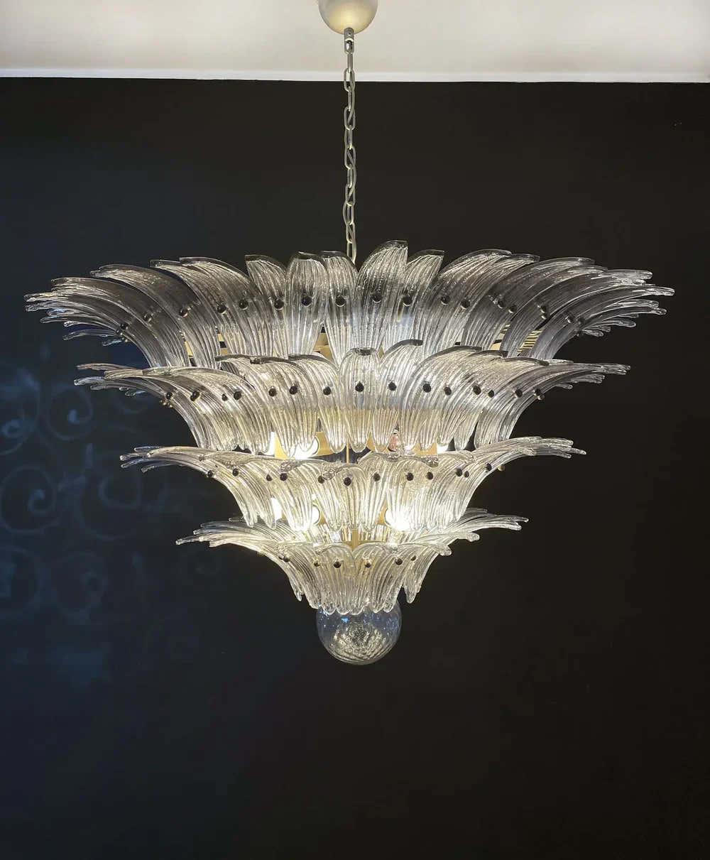 Murano Chandelier – Palmette – 163 glasses – Smoked